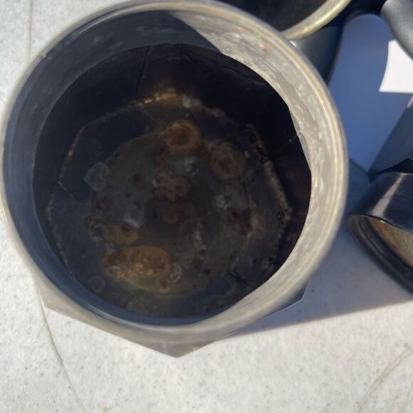 Bialetti Moka Espress Iconic Stovetop Espresso Maker Coffee 6 Oz Aluminium W-4 F - Picture 5 of 8